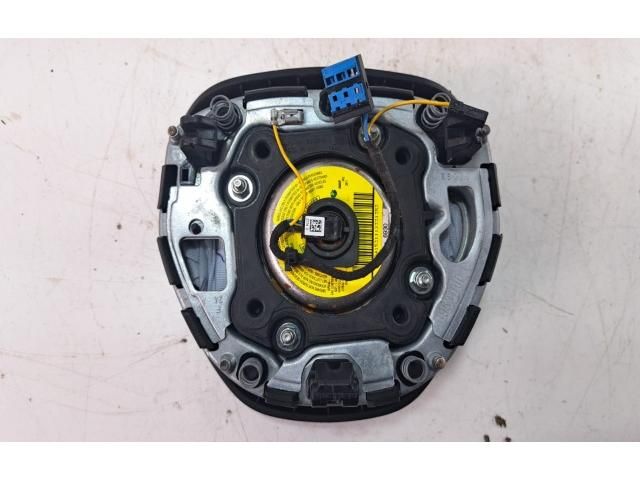 bontott BMW 5 F11 Kormánylégzsák