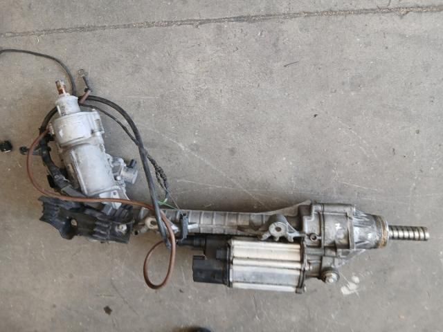 bontott BMW 5 F11 Kormánymű Szervós