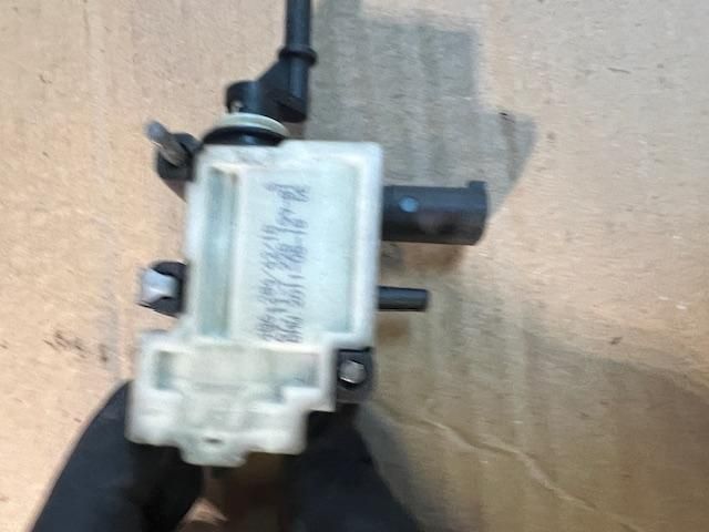 bontott BMW 5 F11 Központizár Motor Tankajtó