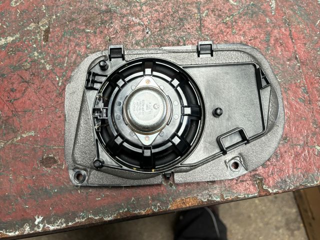 bontott BMW 5 F11 Magassugárzó Hangszóró