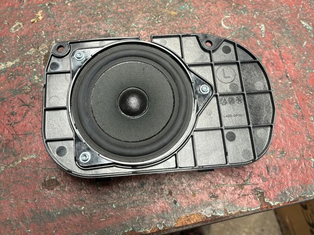 bontott BMW 5 F11 Magassugárzó Hangszóró