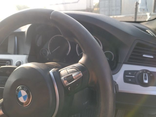 bontott BMW 5 F11 Multikormány