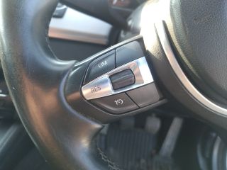 bontott BMW 5 F11 Multikormány