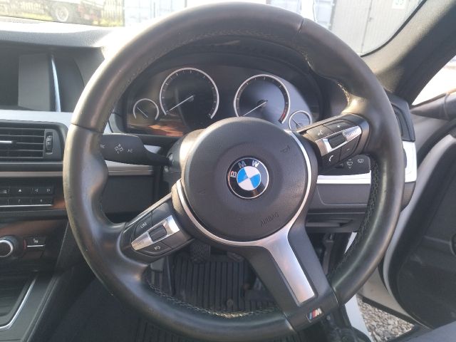 bontott BMW 5 F11 Multikormány