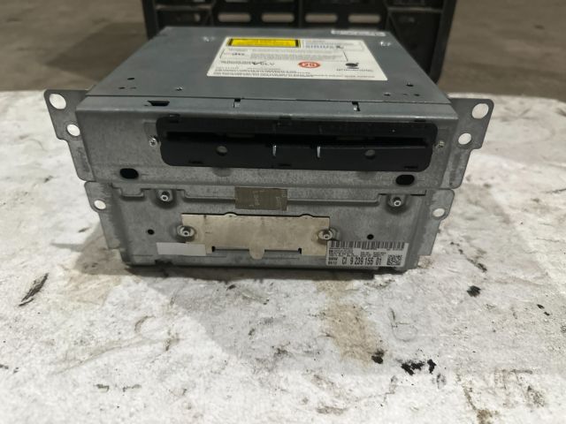 bontott BMW 5 F11 Navigációs Fejegység