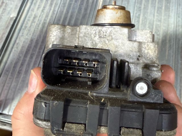 bontott BMW 5 F11 Osztómű Állító Motor