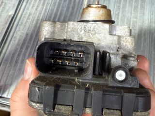 bontott BMW 5 F11 Osztómű Állító Motor