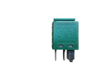 bontott BMW 5 F11 Relé