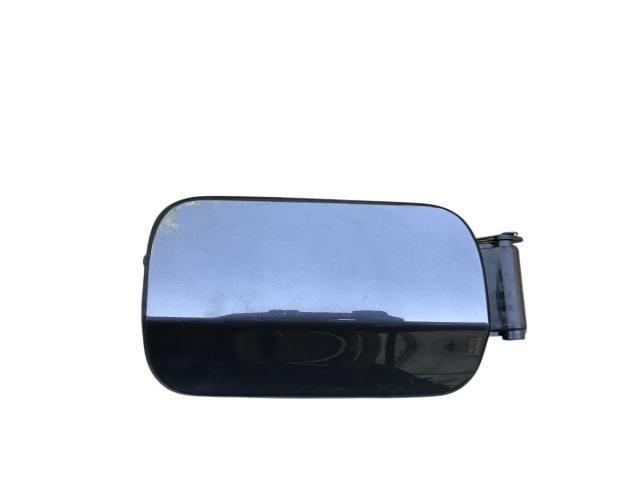 bontott BMW 5 F11 Tankajtó