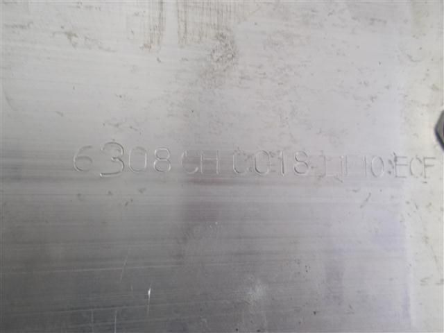 bontott BMW 5 F11 Tartó Bak