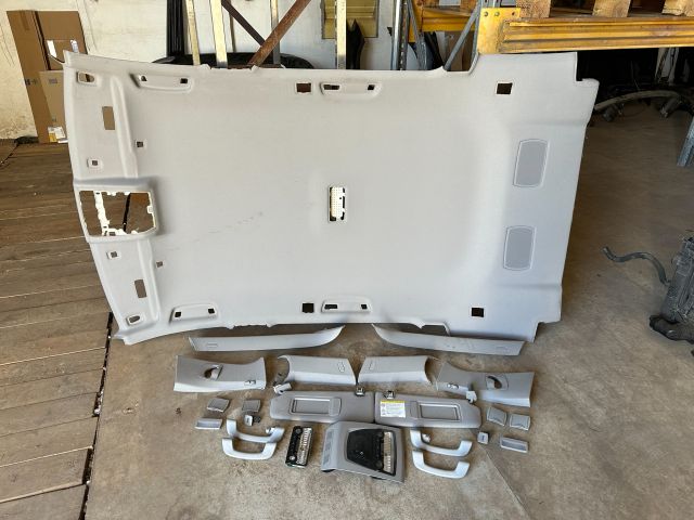 bontott BMW 5 F11 Tetőkárpit