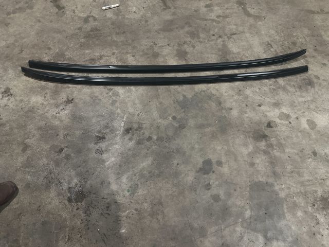 bontott BMW 5 F11 Tetősín Pár