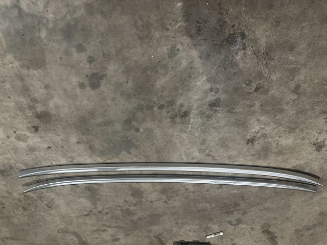 bontott BMW 5 F11 Tetősín Pár