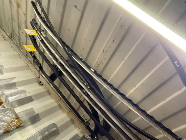 bontott BMW 5 F11 Tetősín Pár