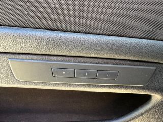 bontott BMW 5 F11 Ülés és Ajtókárpit Szett