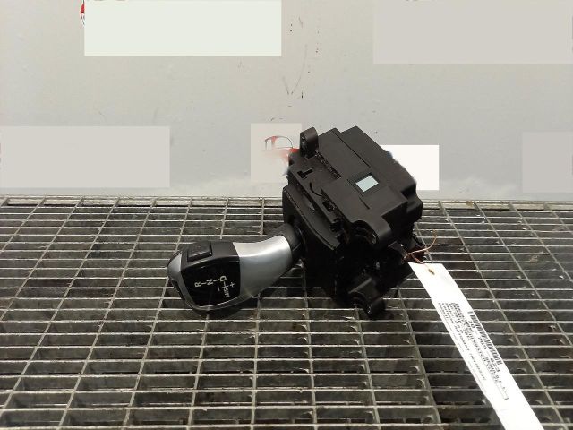 bontott BMW 5 F11 Váltógomb