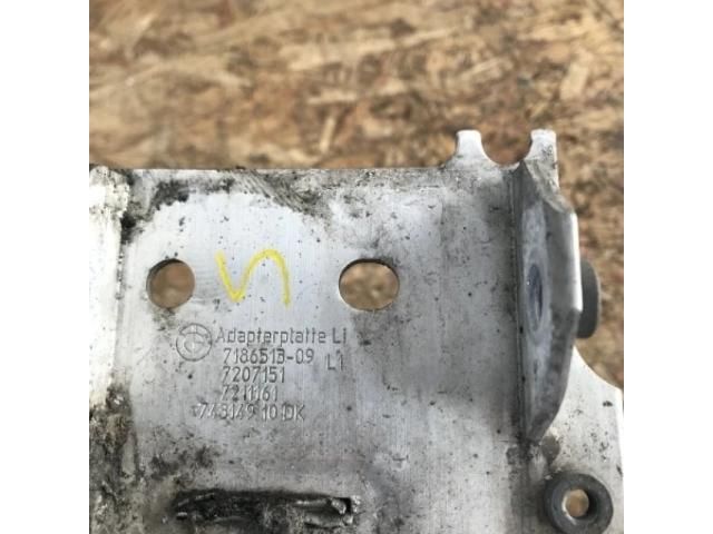 bontott BMW 5 F11 Vízhűtő Radiátor Tartó