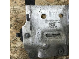 bontott BMW 5 F11 Vízhűtő Radiátor Tartó