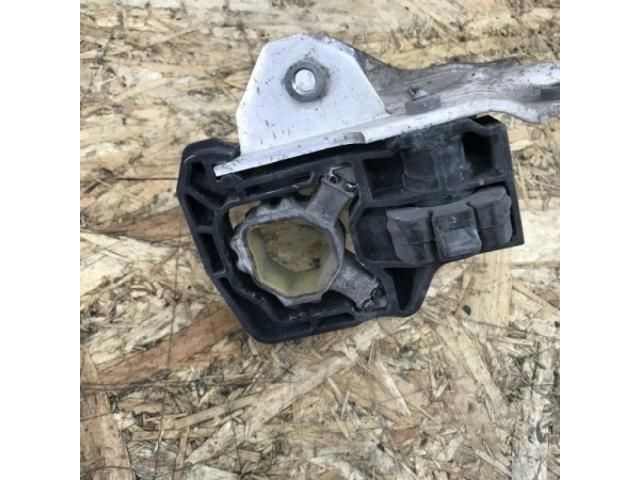 bontott BMW 5 F11 Vízhűtő Radiátor Tartó