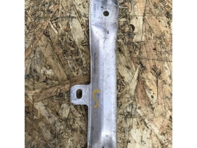 bontott BMW 5 F11 Vízhűtő Radiátor Tartó