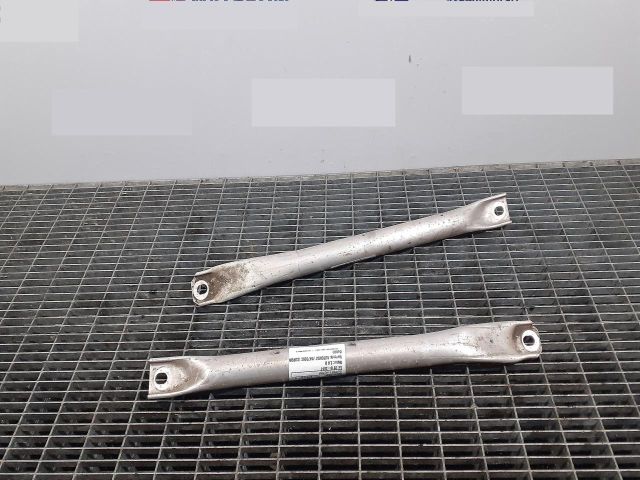 bontott BMW 5 F11 Vízhűtő Radiátor Tartó