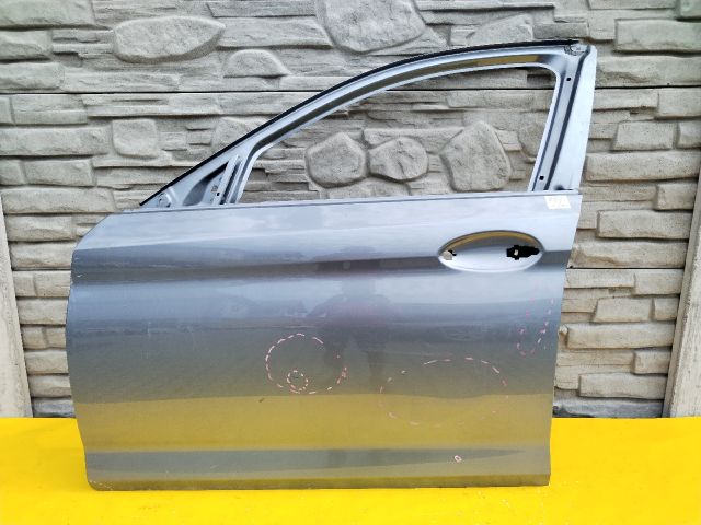 bontott BMW 5 G30 Bal első Ajtó (Üres lemez)