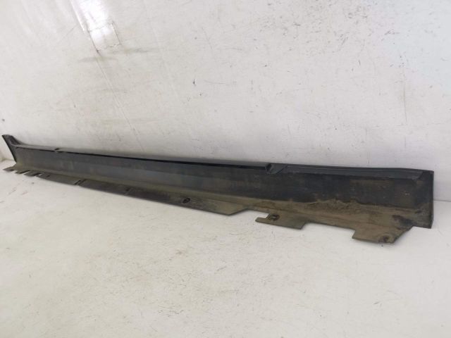 bontott BMW 5 G30 Bal első Küszöb Díszléc