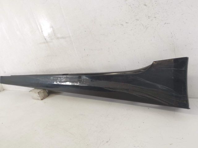 bontott BMW 5 G30 Bal első Küszöb Díszléc