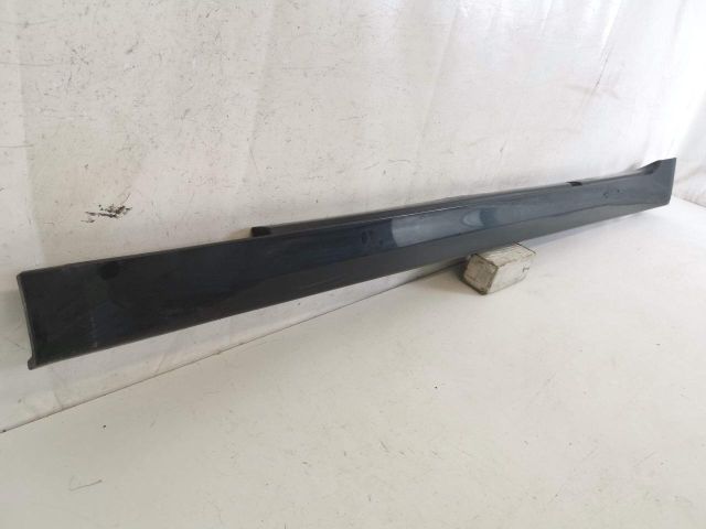 bontott BMW 5 G30 Bal első Küszöb Díszléc