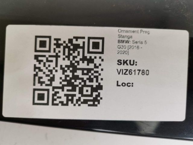 bontott BMW 5 G30 Bal első Küszöb Díszléc