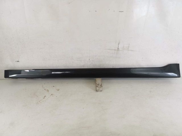 bontott BMW 5 G30 Bal első Küszöb Díszléc