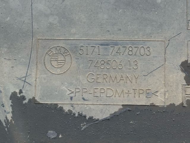 bontott BMW 5 G30 Bal első Lökhárító Vakborítás