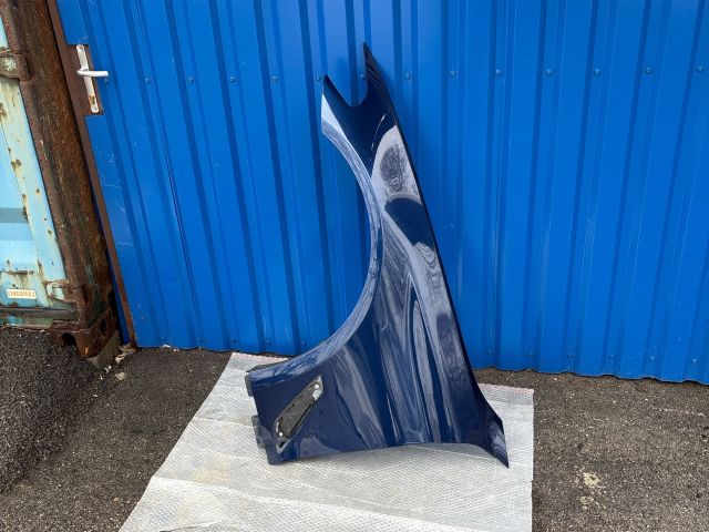 bontott BMW 5 G30 Bal első Sárvédő