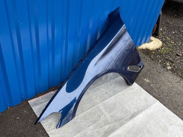 bontott BMW 5 G30 Bal első Sárvédő