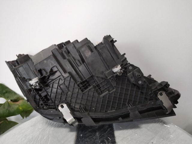 bontott BMW 5 G30 Bal Fényszóró