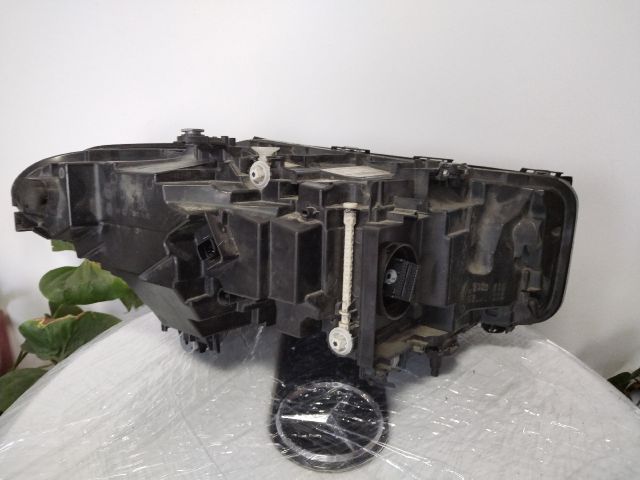 bontott BMW 5 G30 Bal Fényszóró