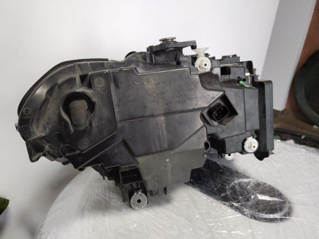 bontott BMW 5 G30 Bal Fényszóró