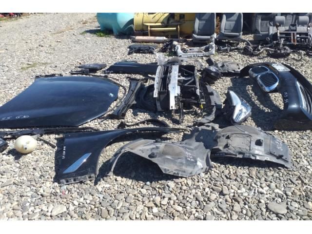 bontott BMW 5 G30 Bal hátsó Ajtó Kárpit