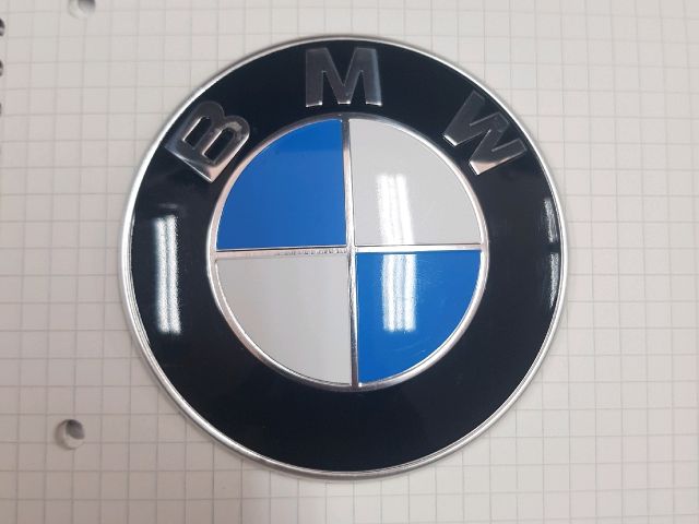 bontott BMW 5 G30 Első Embléma