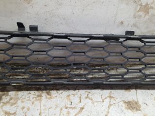 bontott BMW 5 G30 Első Lökhárító Alsó Középső Díszrács