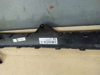 bontott BMW 5 G30 Első Lökhárító Alsó Középső Díszrács