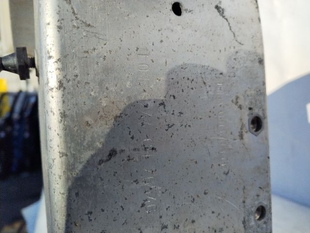 bontott BMW 5 G30 Első Lökhárító Merevítő (Fém)