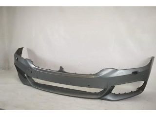 bontott BMW 5 G30 Első Lökhárító (Részeivel)