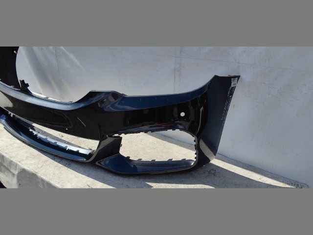 bontott BMW 5 G30 Első Lökhárító (Üresen)