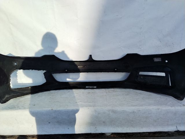 bontott BMW 5 G30 Első Lökhárító (Üresen)