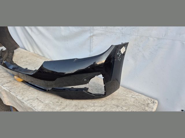 bontott BMW 5 G30 Első Lökhárító (Üresen)