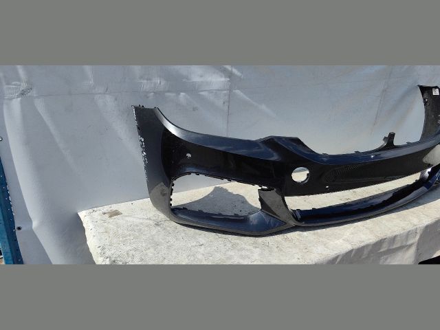 bontott BMW 5 G30 Első Lökhárító (Üresen)