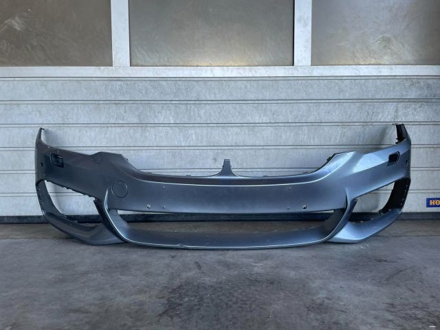 bontott BMW 5 G30 Első Lökhárító (Üresen)