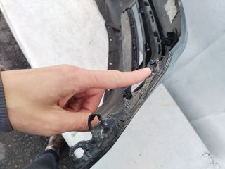 bontott BMW 5 G30 Első Lökhárító (Üresen)