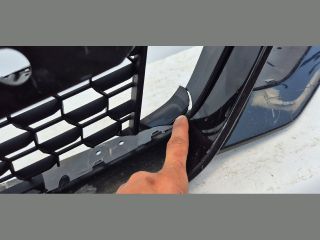 bontott BMW 5 G30 Első Lökhárító (Üresen)